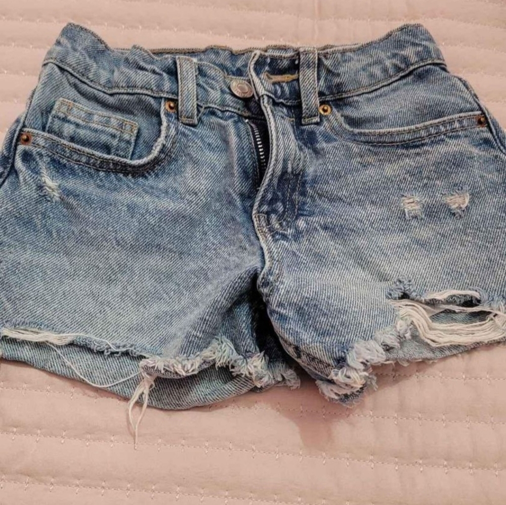 Zara girl short size 7